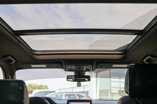 Used 2021 Black GMC AT4 image 13