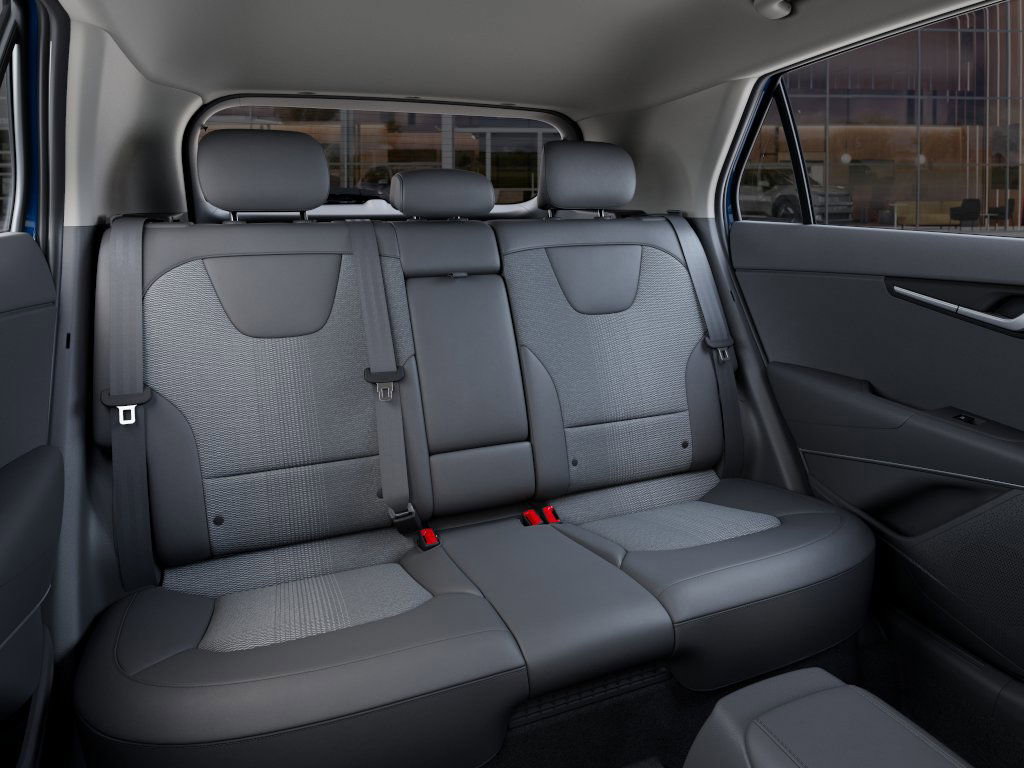 2025 Kia Niro EX photo 15