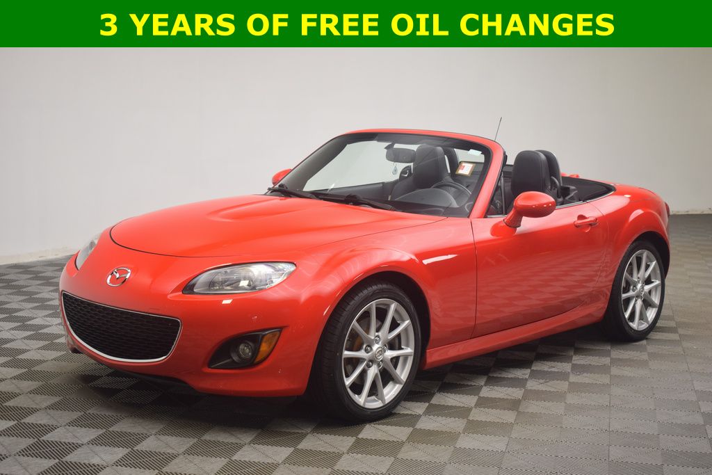 Used 2010 Mazda MX-5 Miata Grand Touring with VIN JM1NC2EF9A0208143 for sale in Norton, OH