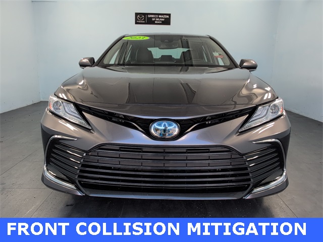 2023 Toyota Camry Hybrid XLE photo 3