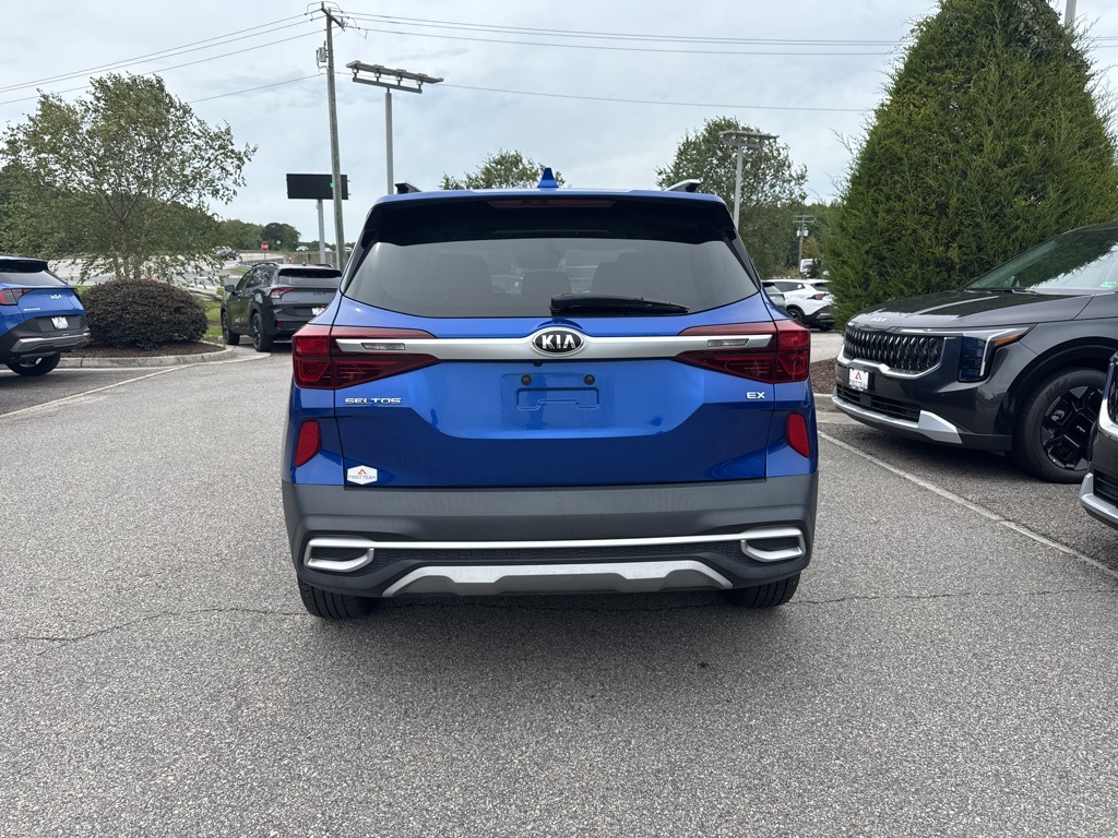 2021 Kia Seltos EX photo 4