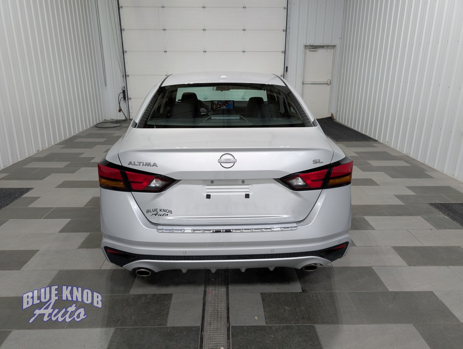 2023 Nissan Altima 2.5 SL photo 3