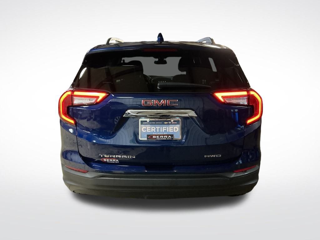 2022 Gmc Terrain SLE photo 3
