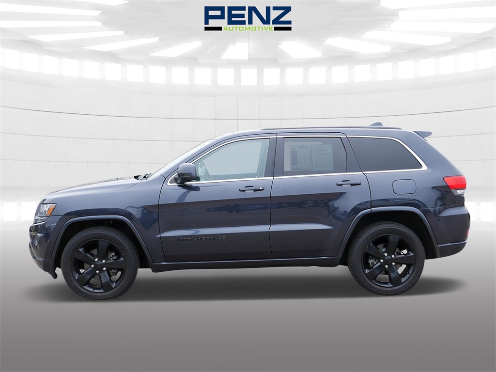 2015 Jeep Grand Cherokee Altitude photo 4