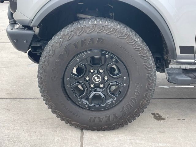 2023 Ford Bronco Base Big Bend Black Diamond Outer Banks Badlands Wildtrak photo 4