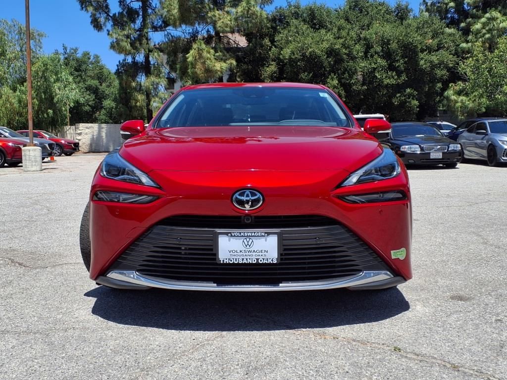 2023 Toyota Mirai XLE photo 2