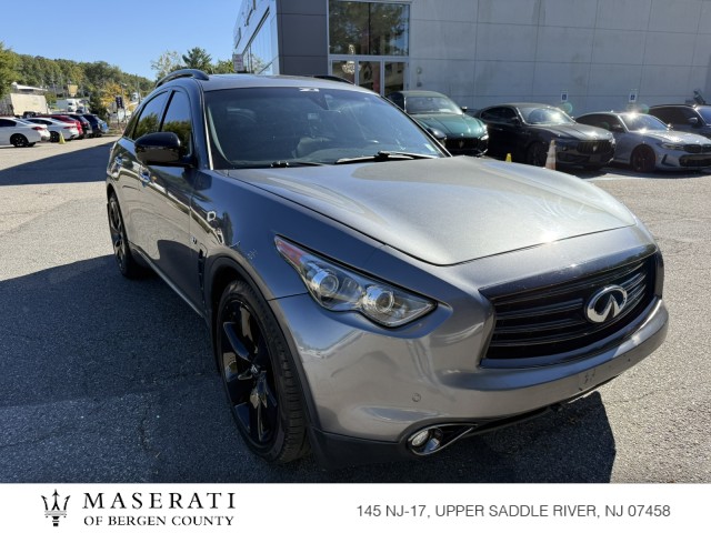 2016 INFINITI QX70 Base