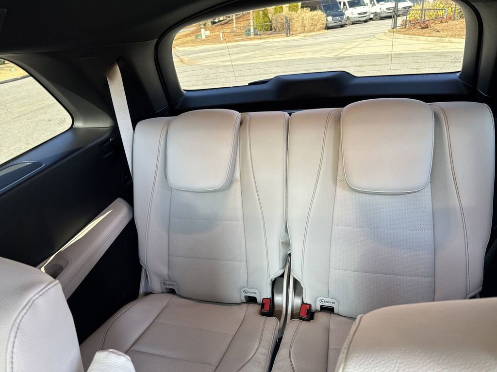 2025 Mercedes Benz GLS 450 4MATIC photo 22