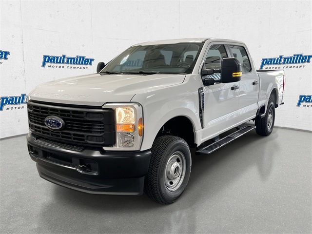 2025 Ford F-250 Super Duty XL's photo