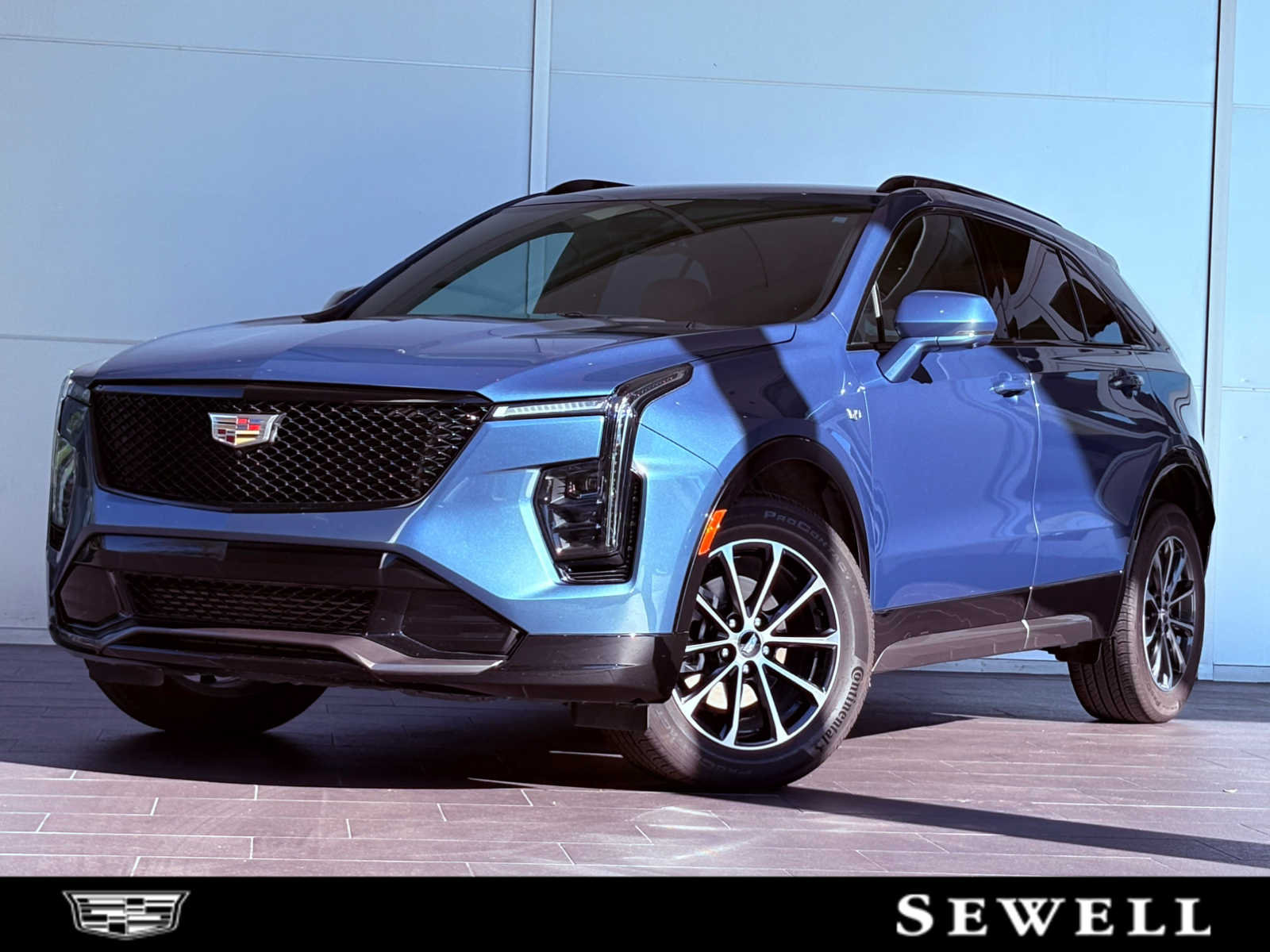 2024 Cadillac XT4 Sport's photo