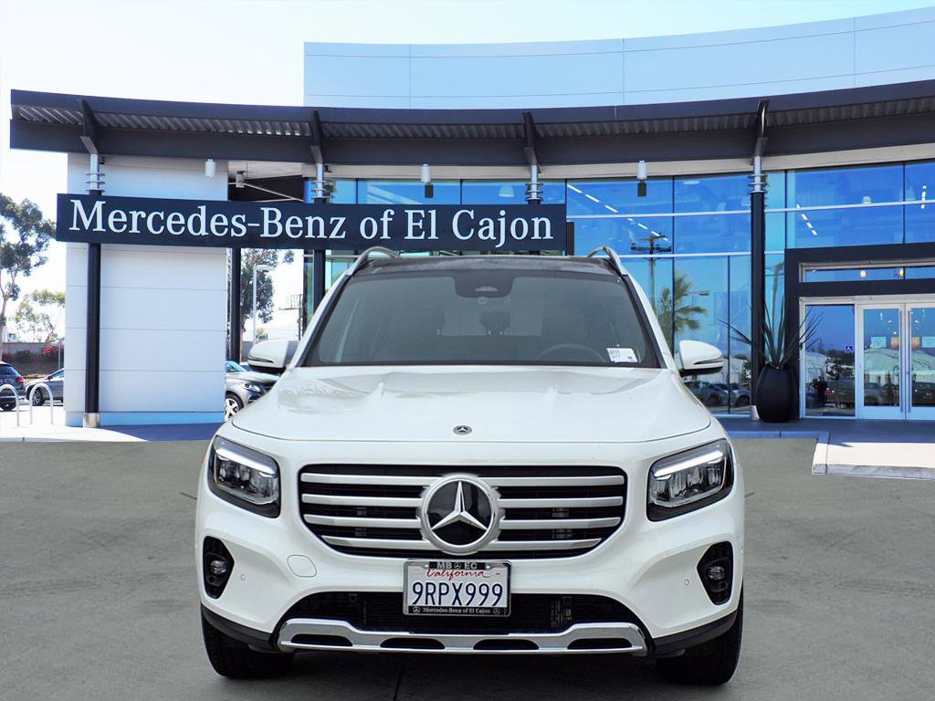 2025 Mercedes Benz GLB photo 2