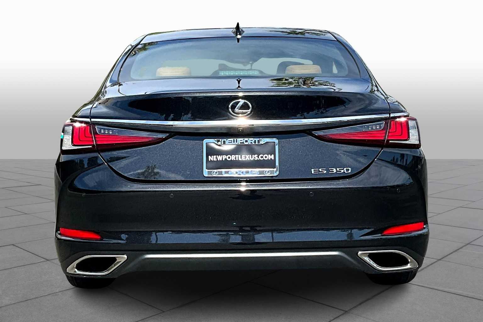 2025 Lexus ES 350 photo 2