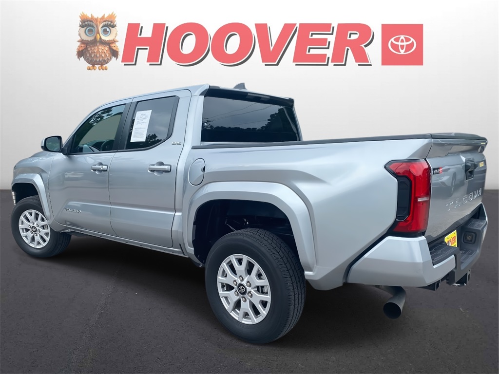 2024 Toyota Tacoma SR5 photo 4