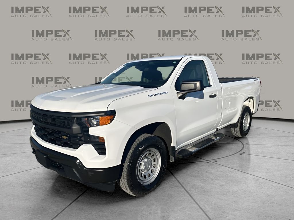 2022 Chevrolet Silverado WT's photo