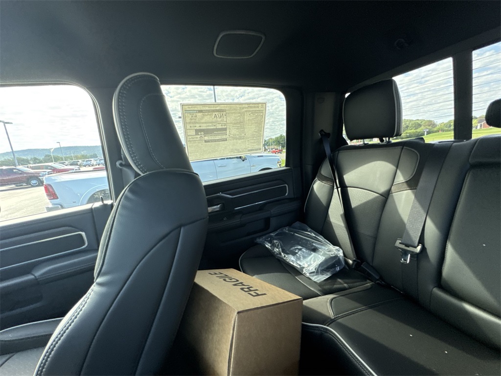 2026 Ram 4500 Tradesman photo 12