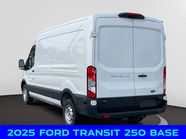 2025 Ford Transit photo 3