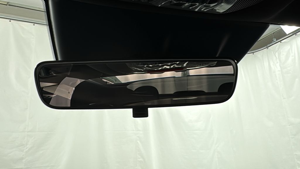 2025 Kia K4 GT-Line photo 26