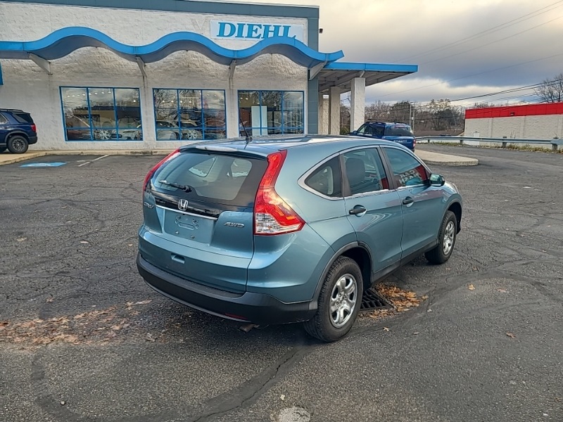 2014 Honda CR-V LX photo 4