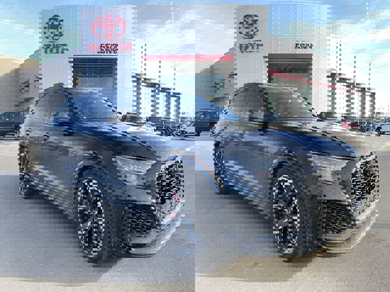 2021 Audi RS Q8 Base's photo