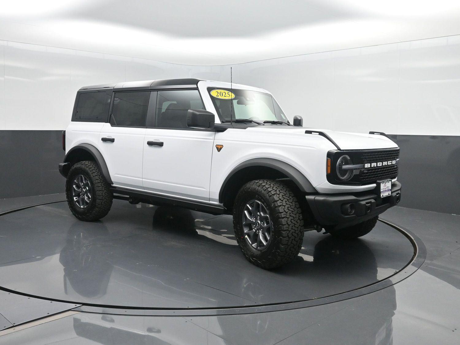 2025 Ford Bronco Badlands photo 4