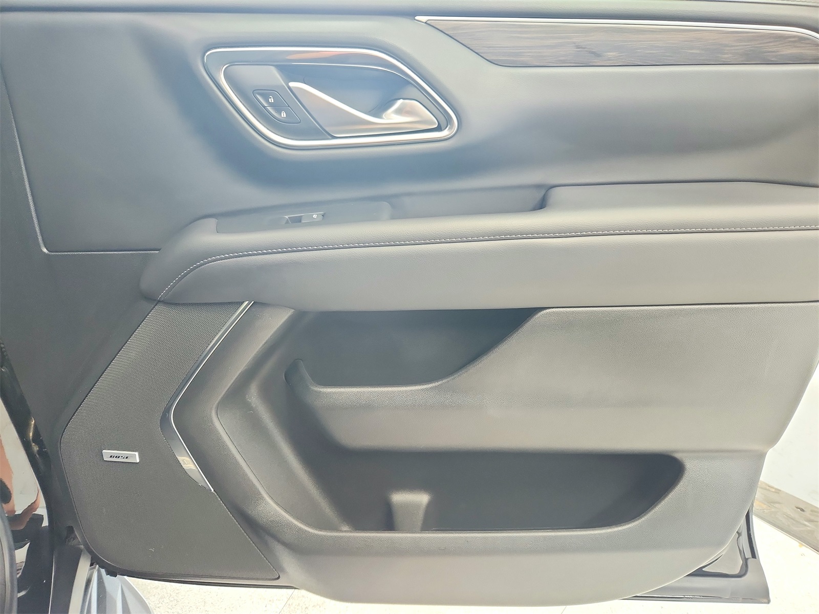 2022 Chevrolet Tahoe LT photo 39
