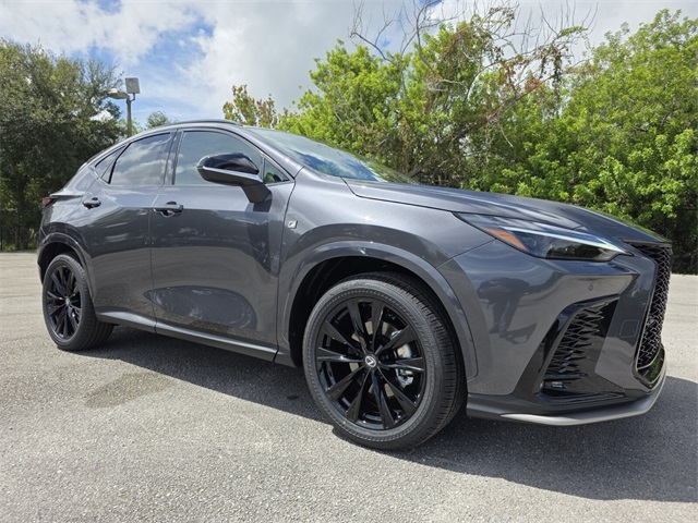 2026 Lexus NX 350's photo