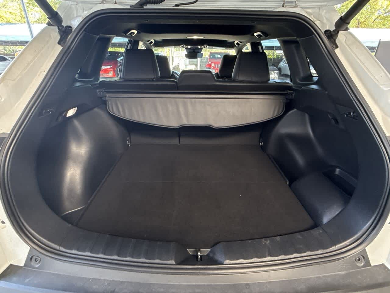 2024 Toyota Corolla Hybrid XSE photo 22