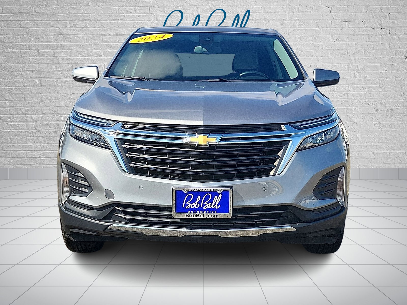 2024 Chevrolet Equinox LT photo 2