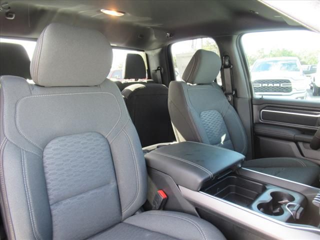 2025 Ram 1500 Big Horn Lone Star photo 9