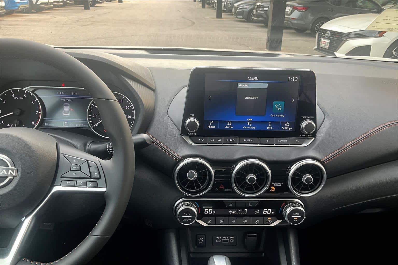 2025 Nissan Sentra SR photo 3