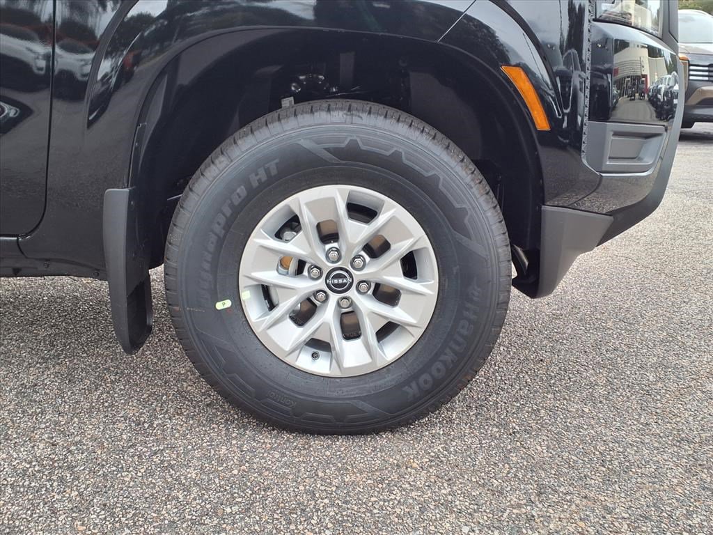 2026 Nissan Frontier S photo 2