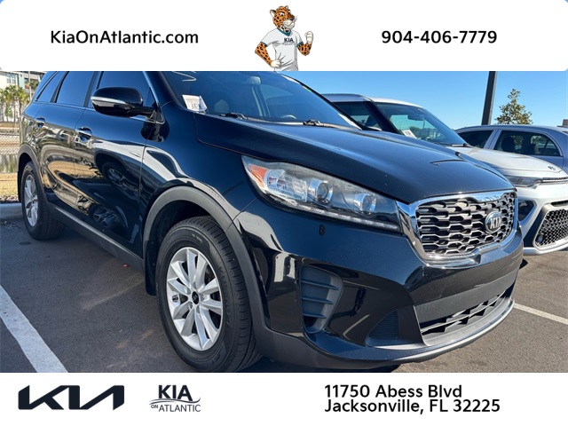 2019 Kia Sorento LX's photo