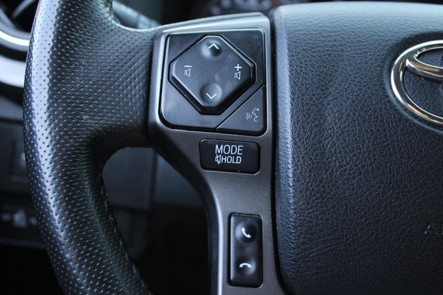 2021 Toyota Tacoma TRD Sport photo 15