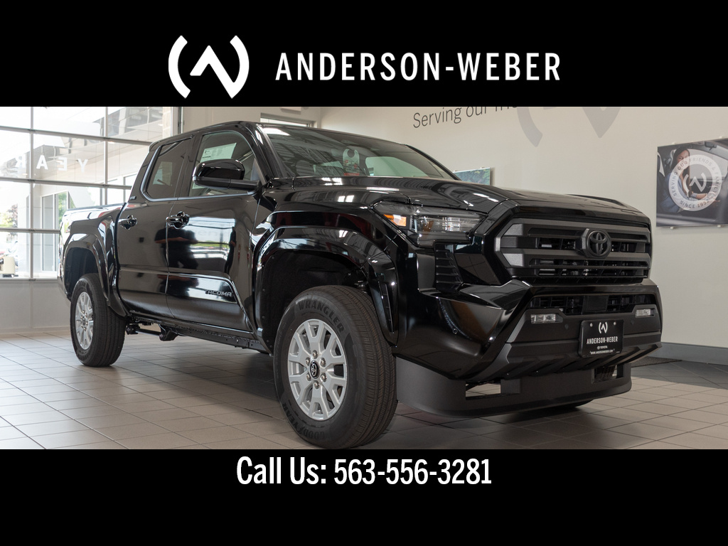 2025 Toyota Tacoma SR5's photo