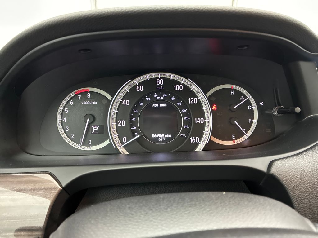 2017 Honda Accord EX-L photo 15