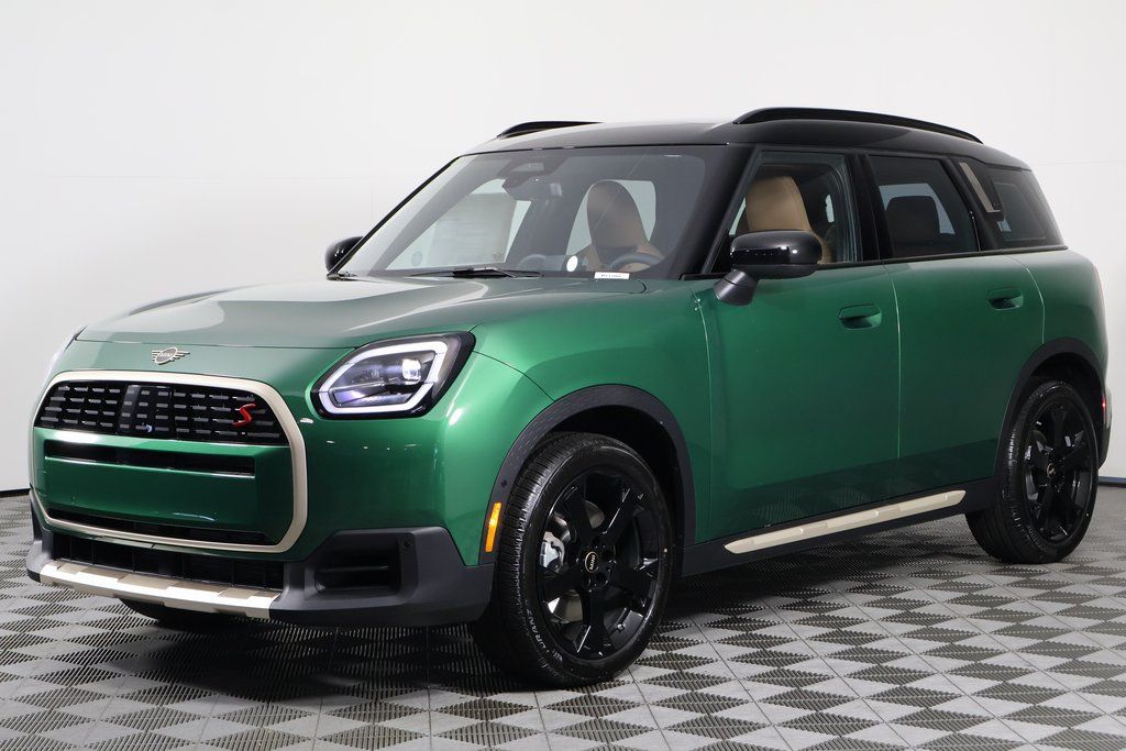 2026 MINI Countryman S's photo