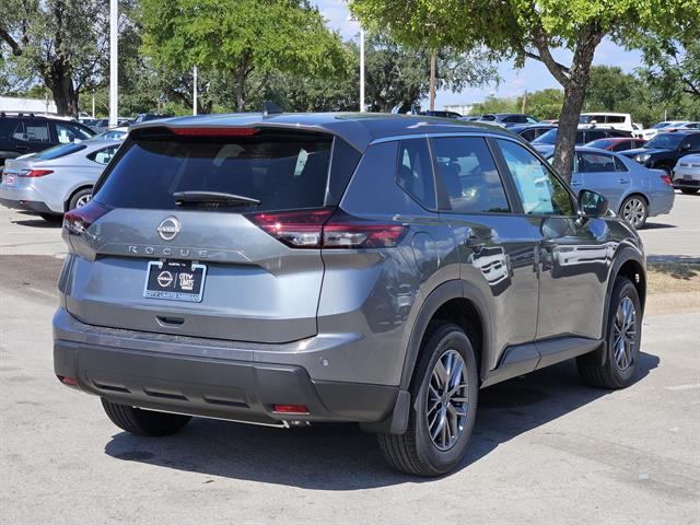 2026 Nissan Rogue S photo 3