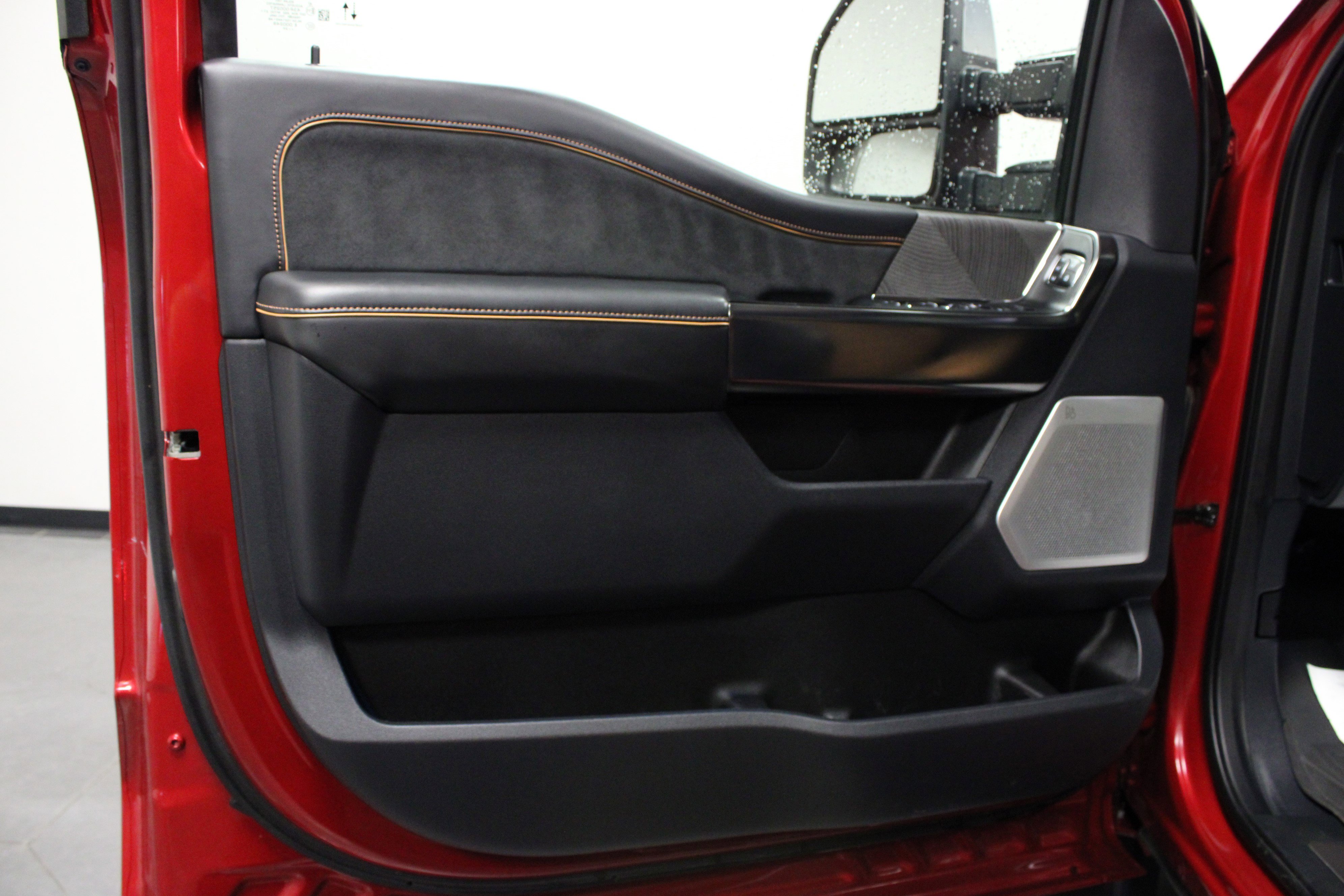 2024 Ford F-450 Platinum photo 10