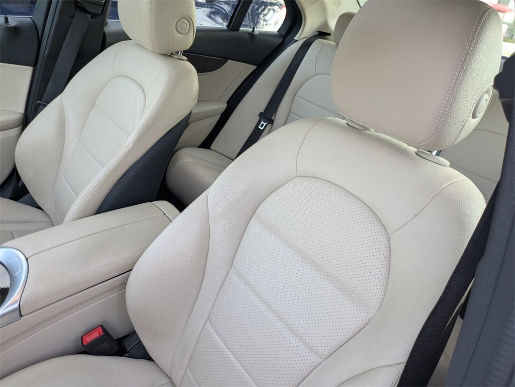 2021 Mercedes Benz C 300 Sedan photo 9