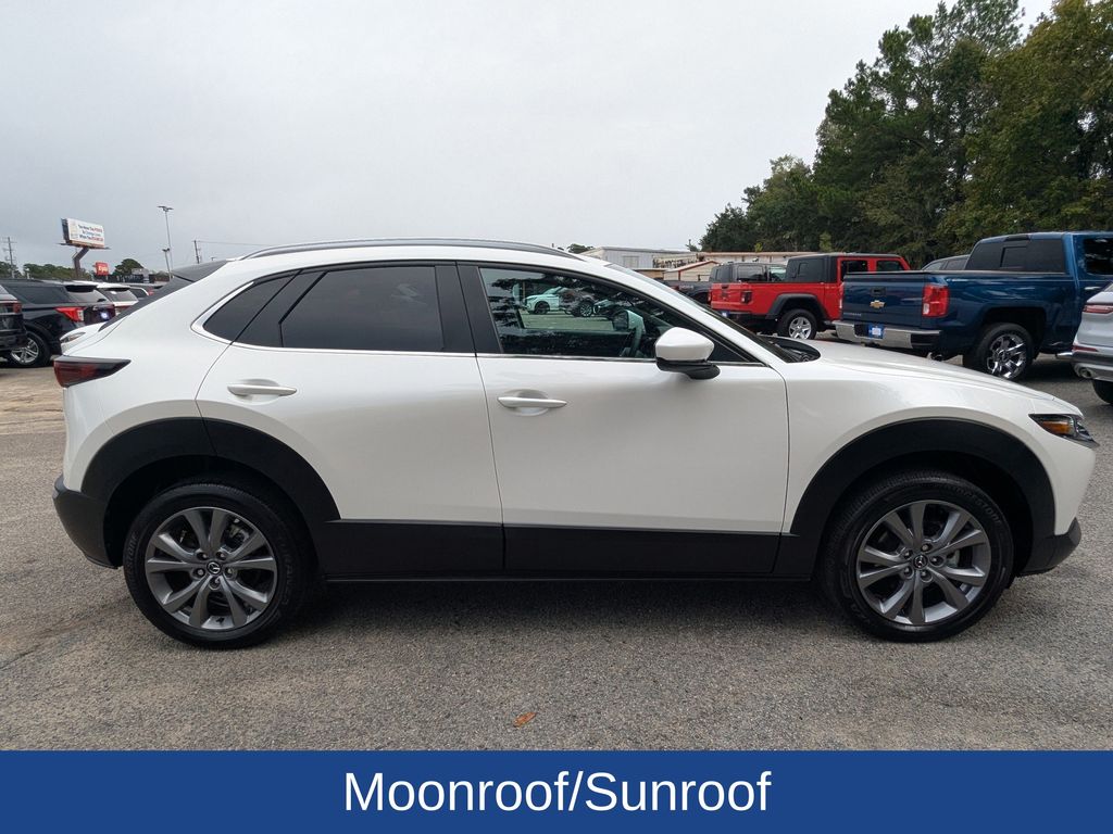 2025 Mazda CX-30 2.5 S Preferred photo 3