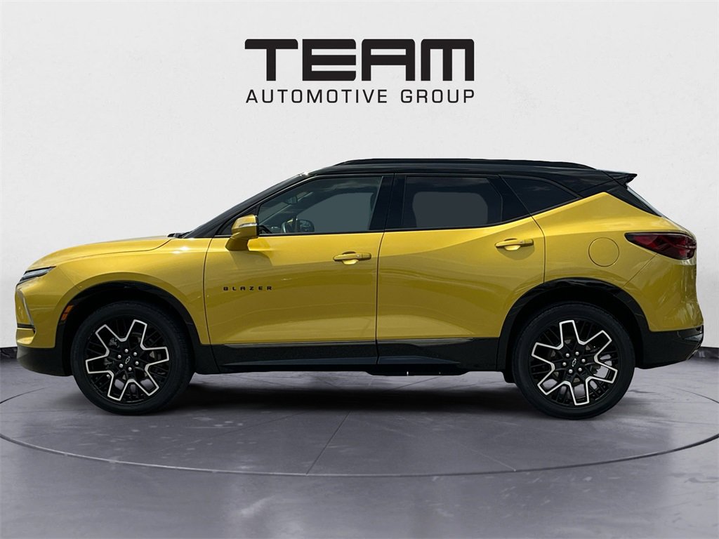 2023 Chevrolet Blazer RS photo 4