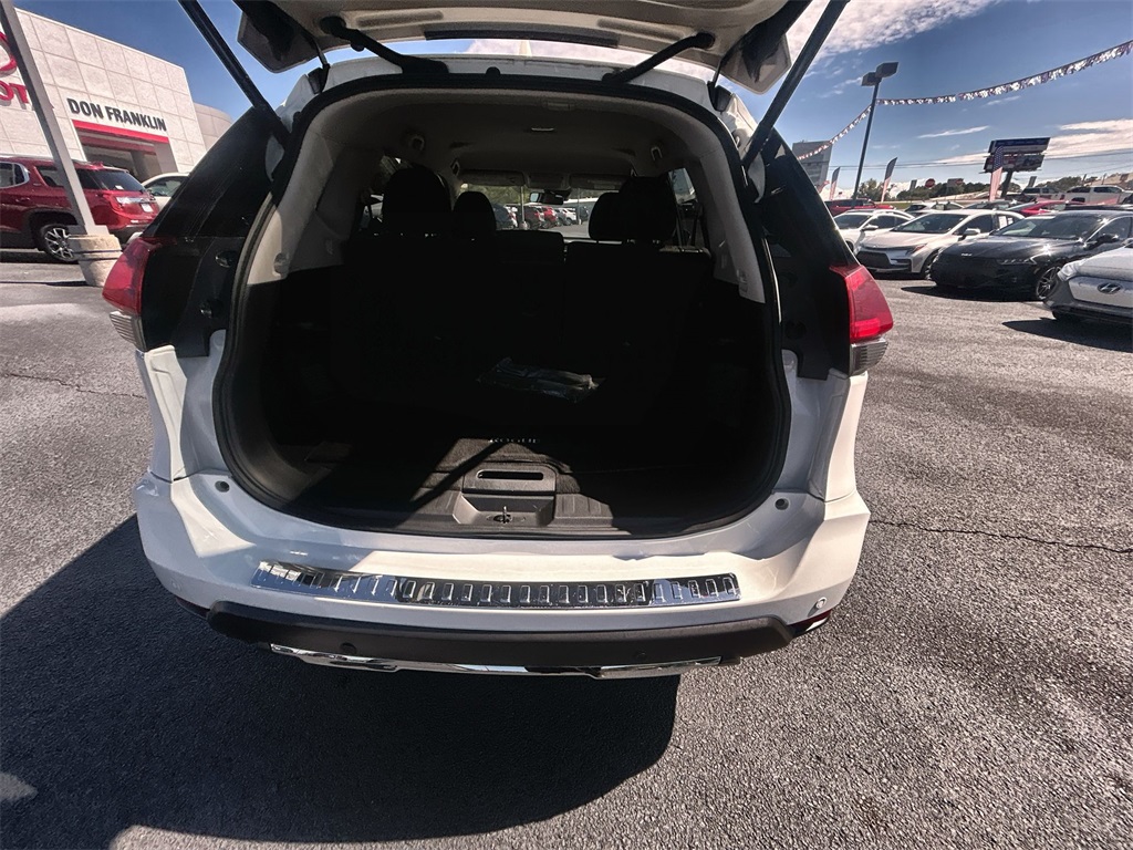 2020 Nissan Rogue SV photo 27