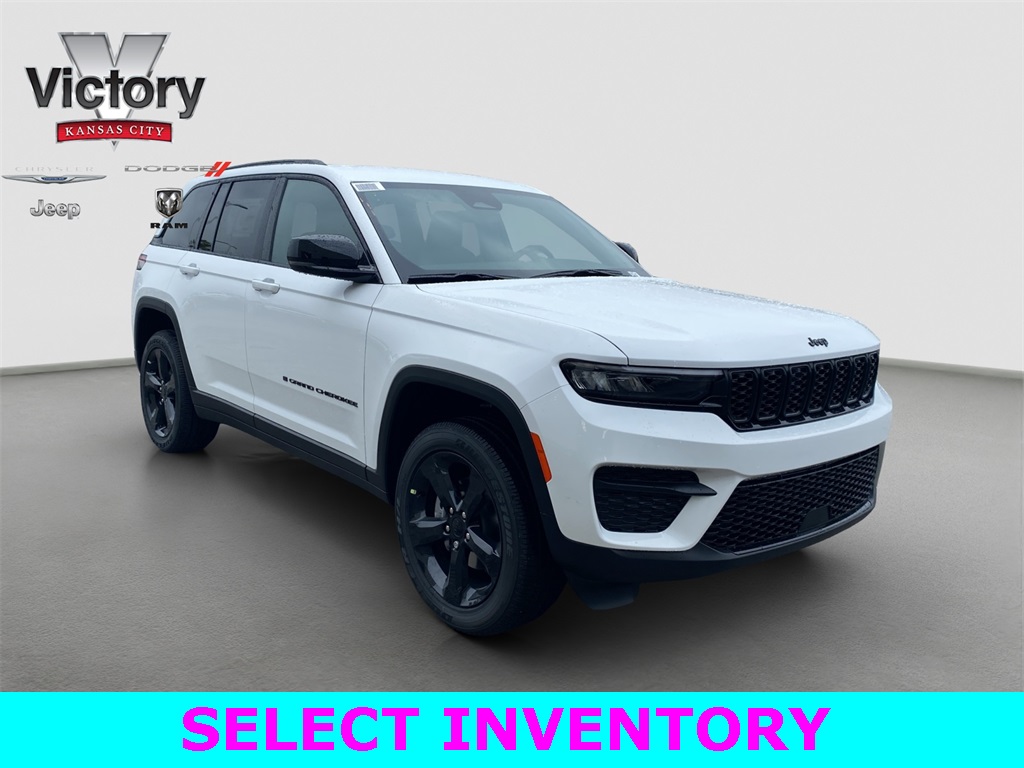 2025 Jeep Grand Cherokee Altitude's photo