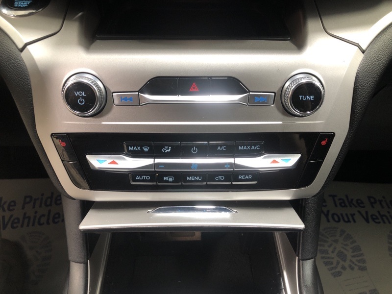 2021 Ford Explorer XLT Sport photo 29