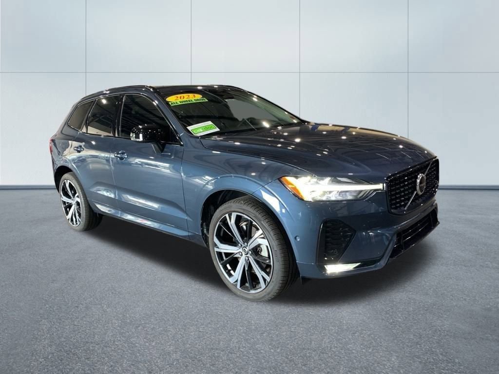 2023 Volvo XC60 Ultimate's photo