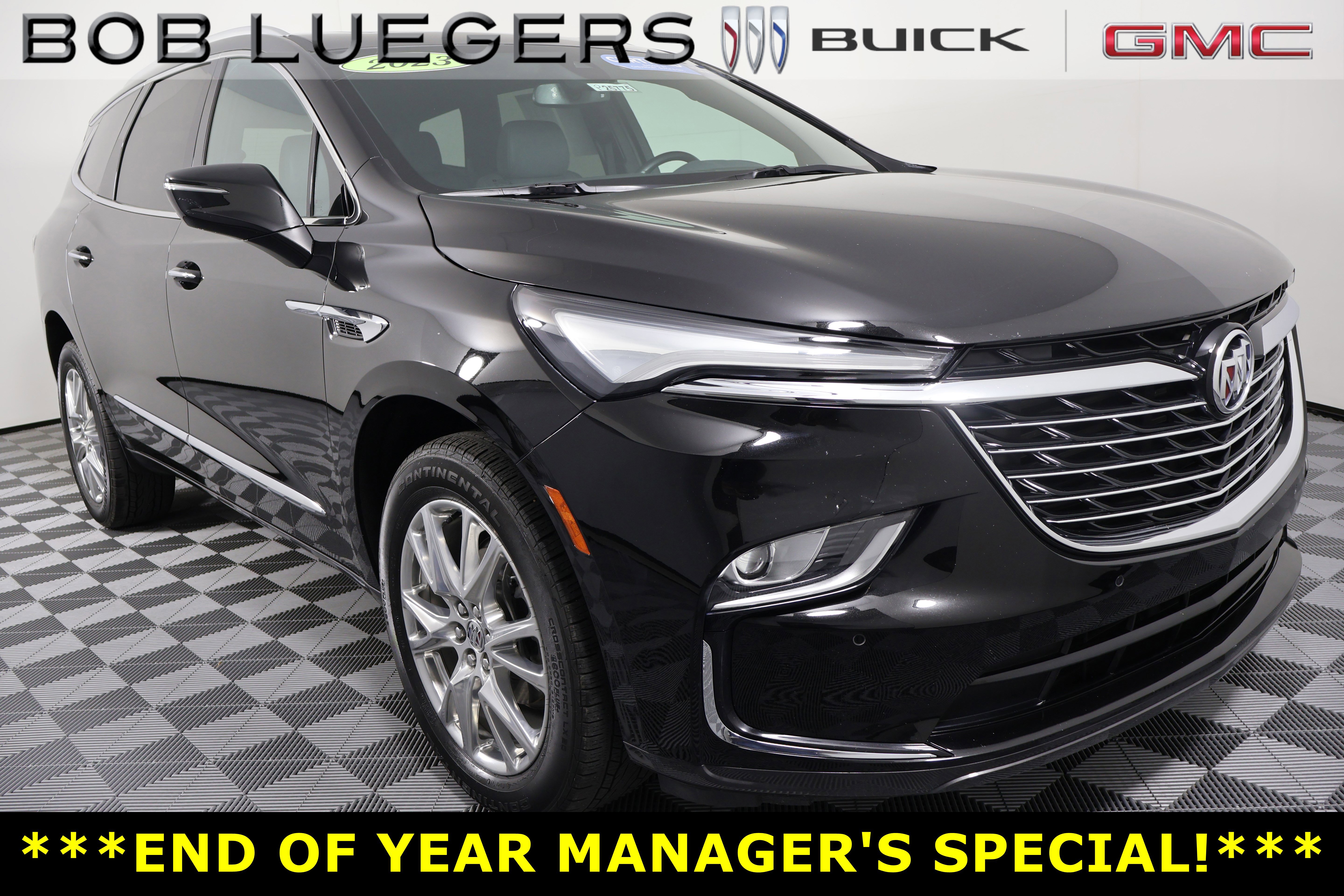 2023 Buick Enclave Essence's photo