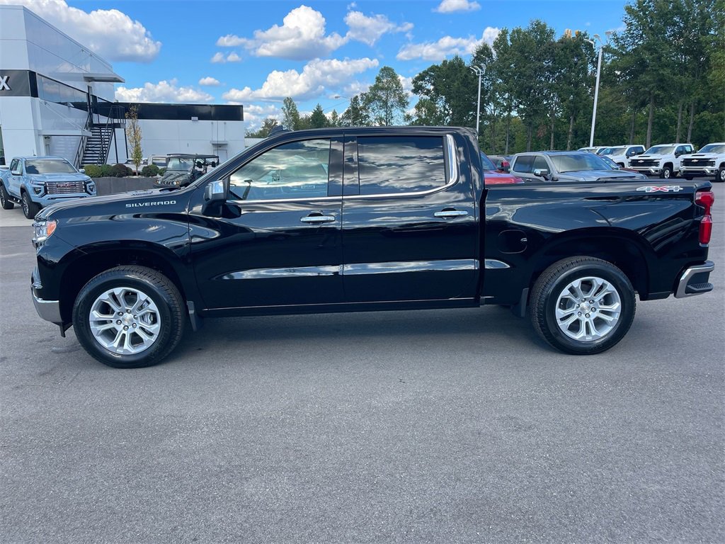 2026 Chevrolet Silverado 1500 LTZ photo 2