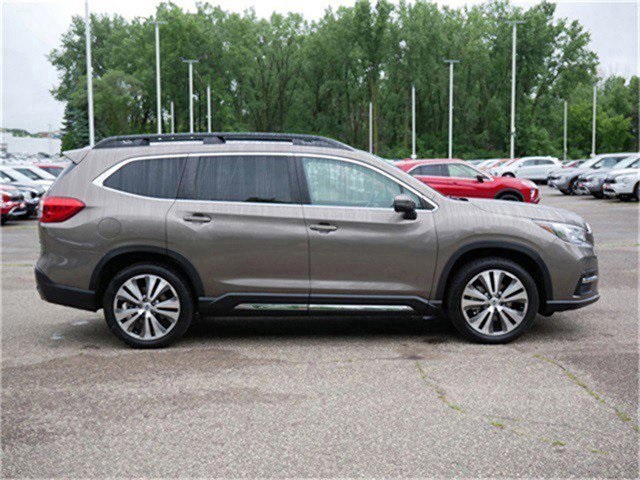 2021 Subaru Ascent Limited photo 8