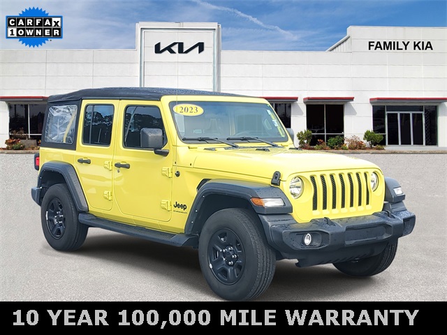 2023 Jeep Wrangler 4-Door Sport's photo