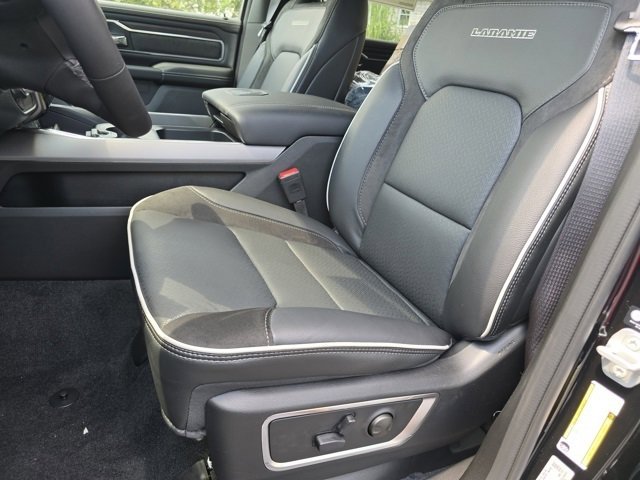 2026 Ram 1500 Laramie photo 4